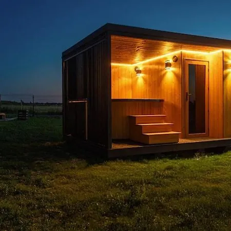 Large Homes, Pool, Sauna, Jacuzzi Prázdninový dům *