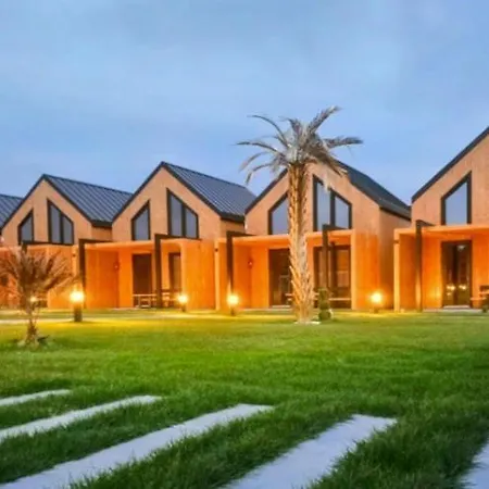 بيت للعطل Large Homes, Pool, Sauna, Jacuzzi